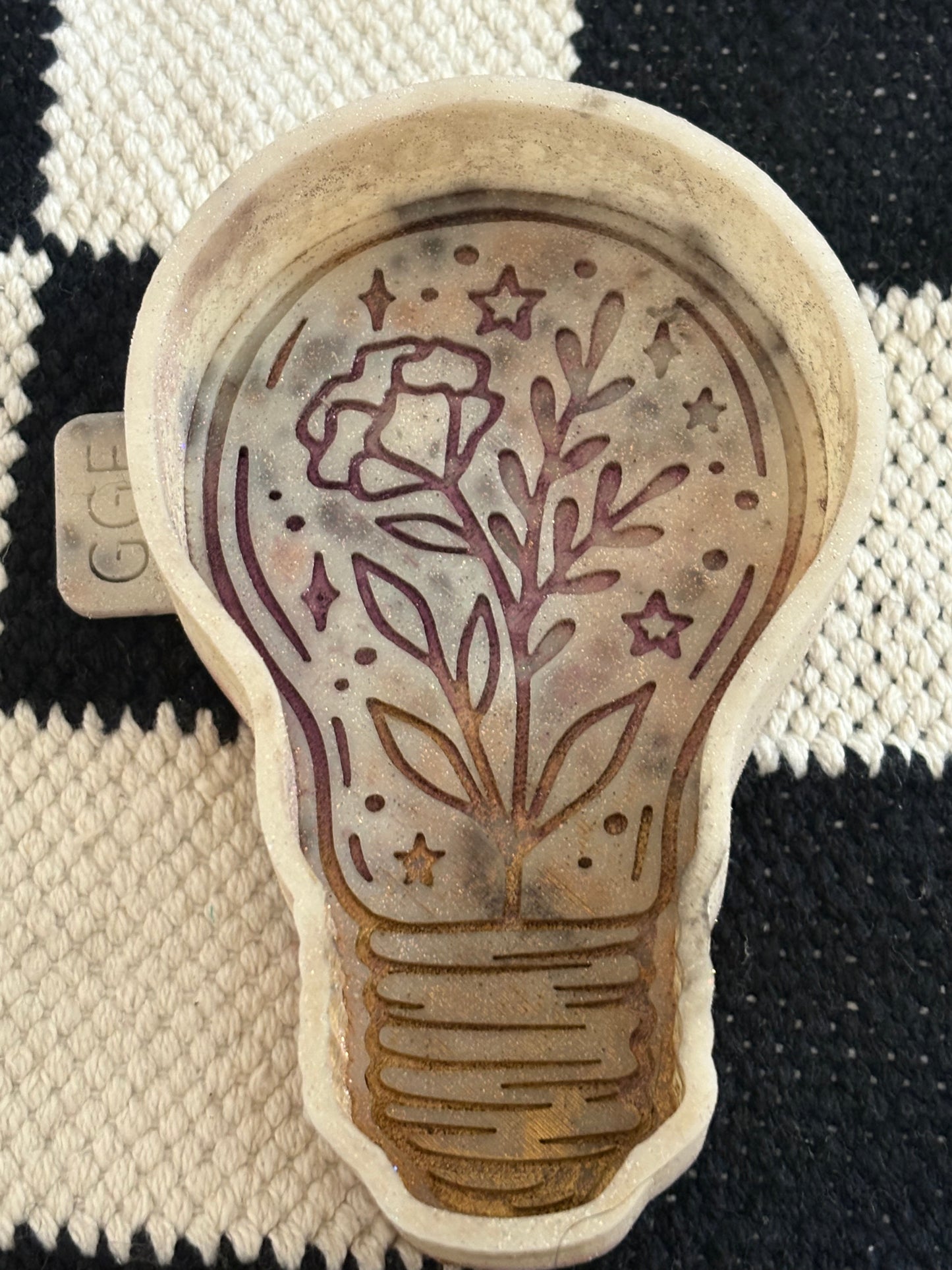 Floral Lightbulb Mold
