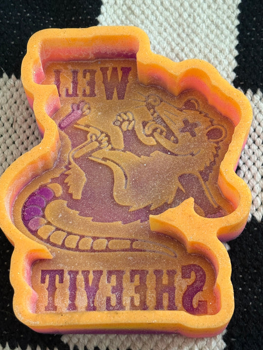 Well Sheeyit Mold